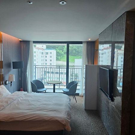 Jeongseon Js Grand Palace Hotel Exterior photo