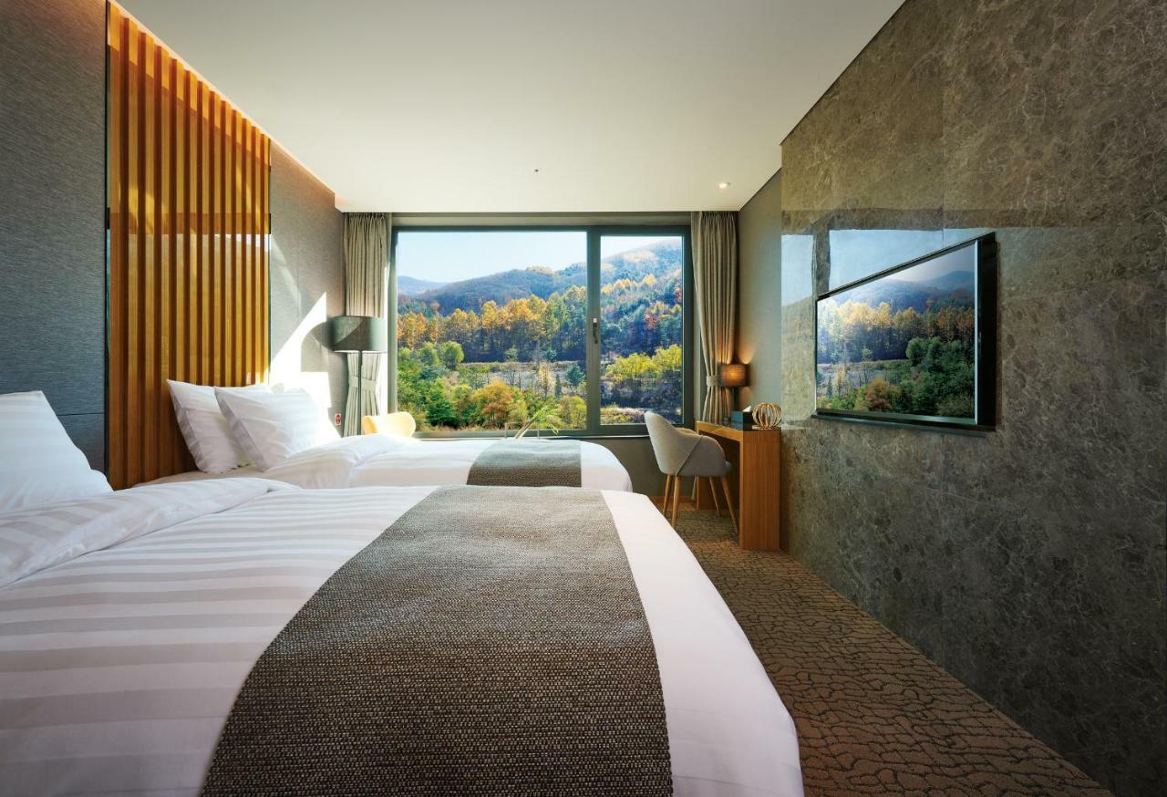 Jeongseon Js Grand Palace Hotel Exterior photo