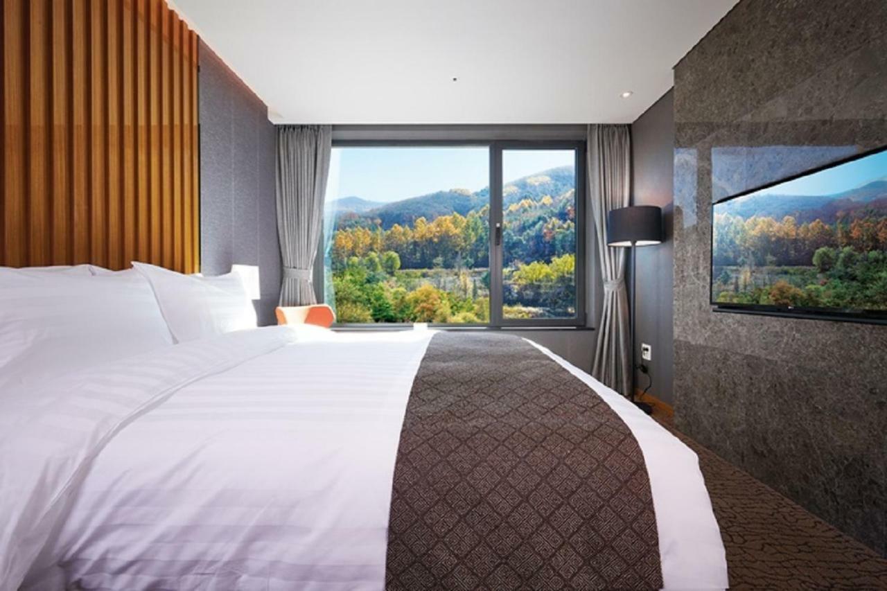Jeongseon Js Grand Palace Hotel Exterior photo
